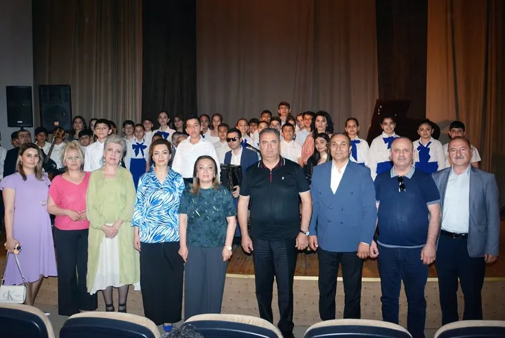 “Kiçik əllərin böyük musiqisi” adlı hesabat konserti keçirildi